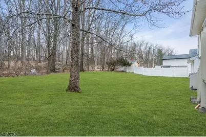 183 Winifred Dr, Totowa, NJ 07512 - Photo 41