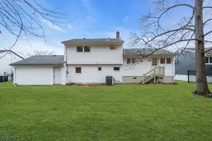 183 Winifred Dr, Totowa, NJ 07512 - Photo 43