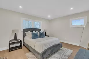 183 Winifred Dr, Totowa, NJ 07512 - Photo 37