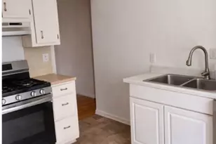 1016 Washington Valley Rd, Bridgewater, NJ 08807 - Photo 3