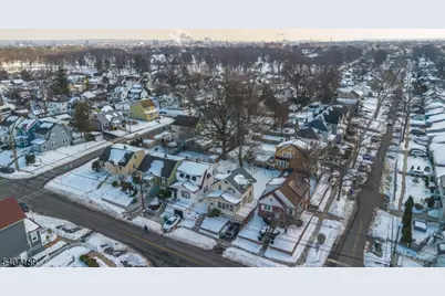 540 E 3rd Ave, Roselle, NJ 07203 - Photo 23