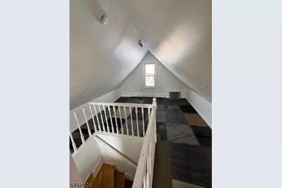 194 Jerome Pl, Bloomfield, NJ 07003 - Photo 27