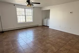 194 Jerome Pl, Bloomfield, NJ 07003 - Photo 11