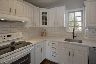 5 Shelley Ct, Sparta Township, NJ 07871 - Photo 5