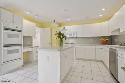 50 Pippins Way, Morris Township, NJ 07960 - Photo 9