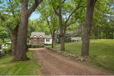 205 Long View Union Grove, Bedminster Township, NJ 07931 - Photo 27