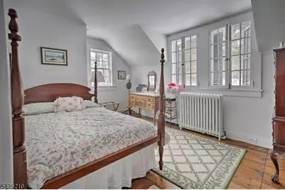 205 Long View Union Grove, Bedminster Township, NJ 07931 - Photo 15