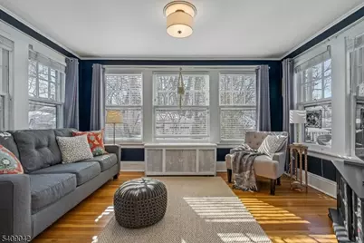 33 Warren Ct, South Orange, NJ 07079 - Photo 9