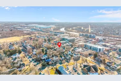 305 E High St, Bound Brook, NJ 08805 - Photo 21