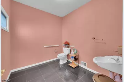 305 E High St, Bound Brook, NJ 08805 - Photo 15