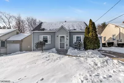 96 Orchard Dr, Clifton, NJ 07012 - Photo 3