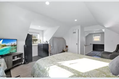 96 Orchard Dr, Clifton, NJ 07012 - Photo 23