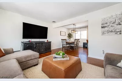 176 Harrison Rd, Parsippany, NJ 07054 - Photo 9