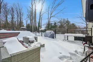 25 Nathan Way, Wayne, NJ 07470 - Photo 31