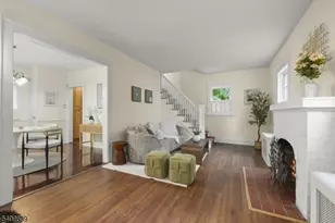 72 Meadowbrook Rd, Millburn, NJ 07078 - Photo 3