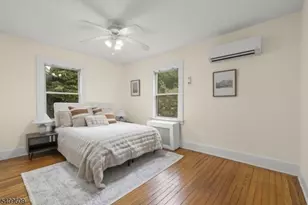 72 Meadowbrook Rd, Millburn, NJ 07078 - Photo 9