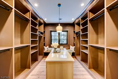 2087 Dogwood Dr, Scotch Plains Township, NJ 07076 - Photo 33