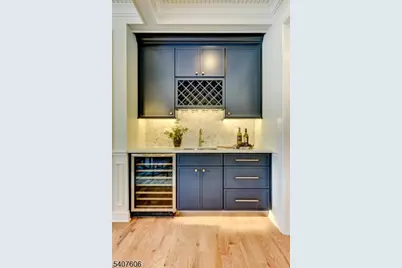 2087 Dogwood Dr, Scotch Plains Township, NJ 07076 - Photo 13