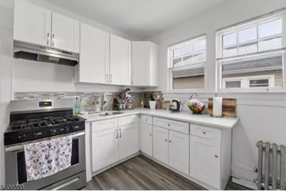 168 Carolina Ave, Irvington, NJ 07111 - Photo 5