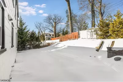 27 Oakridge Rd, West Orange Township, NJ 07052 - Photo 29