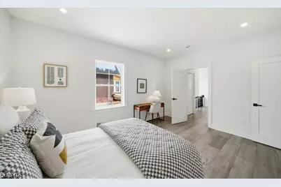 28 Irving St, Montclair, NJ 07042 - Photo 7