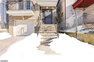 884 S 17th St, Newark, NJ 07108 - Photo 5