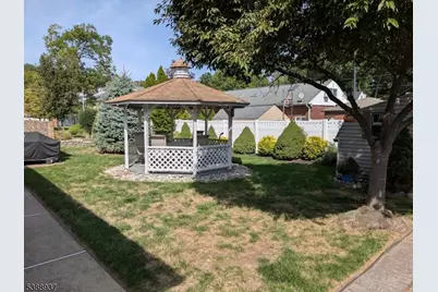 302 Lincoln Ave, Totowa, NJ 07512 - Photo 29