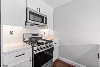 481 15th Ave #2, Newark, NJ 07103 - Photo 9