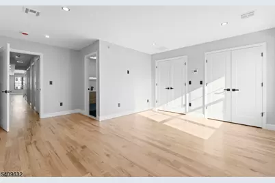 477 15th Ave #2, Newark, NJ 07103 - Photo 5