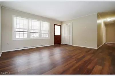 7 Maple Ave, Sussex, NJ 07461 - Photo 5