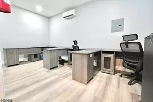 351 Mulberry St, Newark, NJ 07102 - Photo 19