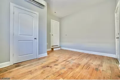 351 Mulberry St, Newark, NJ 07102 - Photo 7