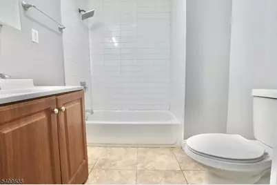 351 Mulberry St, Newark, NJ 07102 - Photo 13