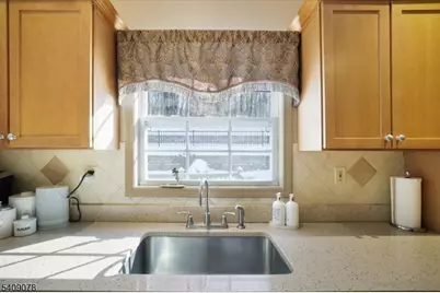 5 Upper Plateau Dr, Vernon Twp., NJ 07462 - Photo 9