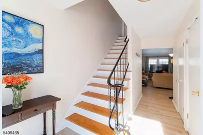 8 Cardinal Ln Apt 2, Hillsborough Township, NJ 08844 - Photo 7