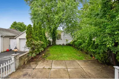 24 Willet St, Bloomfield, NJ 07003 - Photo 19