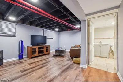 24 Willet St, Bloomfield, NJ 07003 - Photo 17