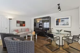 7 Coniston Ct, Wayne Twp., NJ 07470 - Photo 7