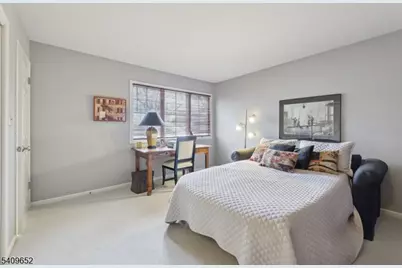 7 Coniston Ct, Wayne Twp., NJ 07470 - Photo 27