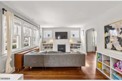 37 Van Duyn Dr, Ewing Township, NJ 08618 - Photo 5