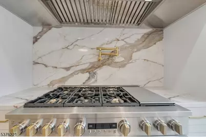 82-84 Watchung Avenue, Montclair, NJ 07043 - Photo 19