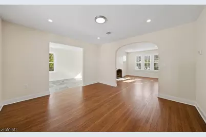 1365 Marlborough Ave, Plainfield City, NJ 07060 - Photo 11