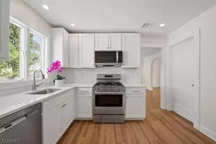 1365 Marlborough Ave, Plainfield City, NJ 07060 - Photo 17