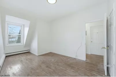 72 N 13th St, Newark, NJ 07107 - Photo 27