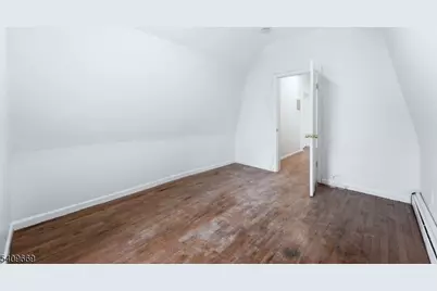 72 N 13th St, Newark, NJ 07107 - Photo 31
