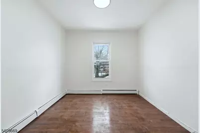 72 N 13th St, Newark, NJ 07107 - Photo 17