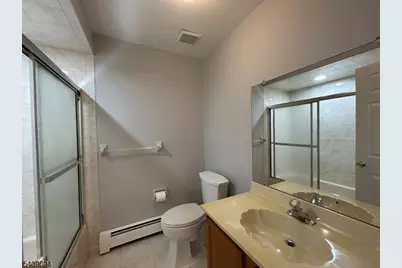 82 Fallen Timbers Trl, Rockaway Township, NJ 07866 - Photo 15