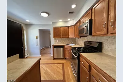 82 Fallen Timbers Trl, Rockaway Township, NJ 07866 - Photo 5