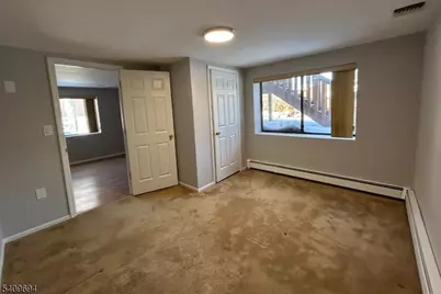 82 Fallen Timbers Trl, Rockaway Township, NJ 07866 - Photo 19