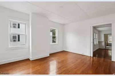 81 Grove St, Somerville, NJ 08876 - Photo 5